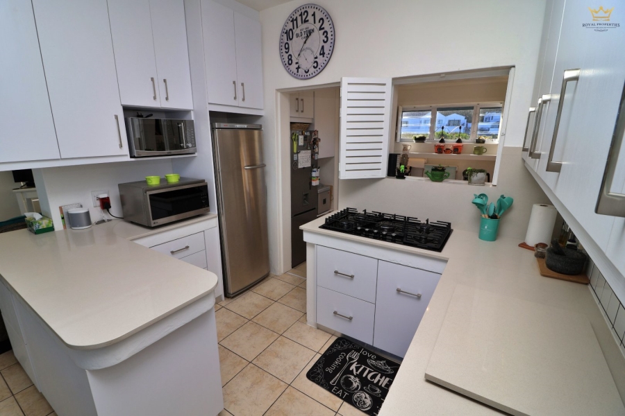 3 Bedroom Property for Sale in Sunny Seas Estate Western Cape